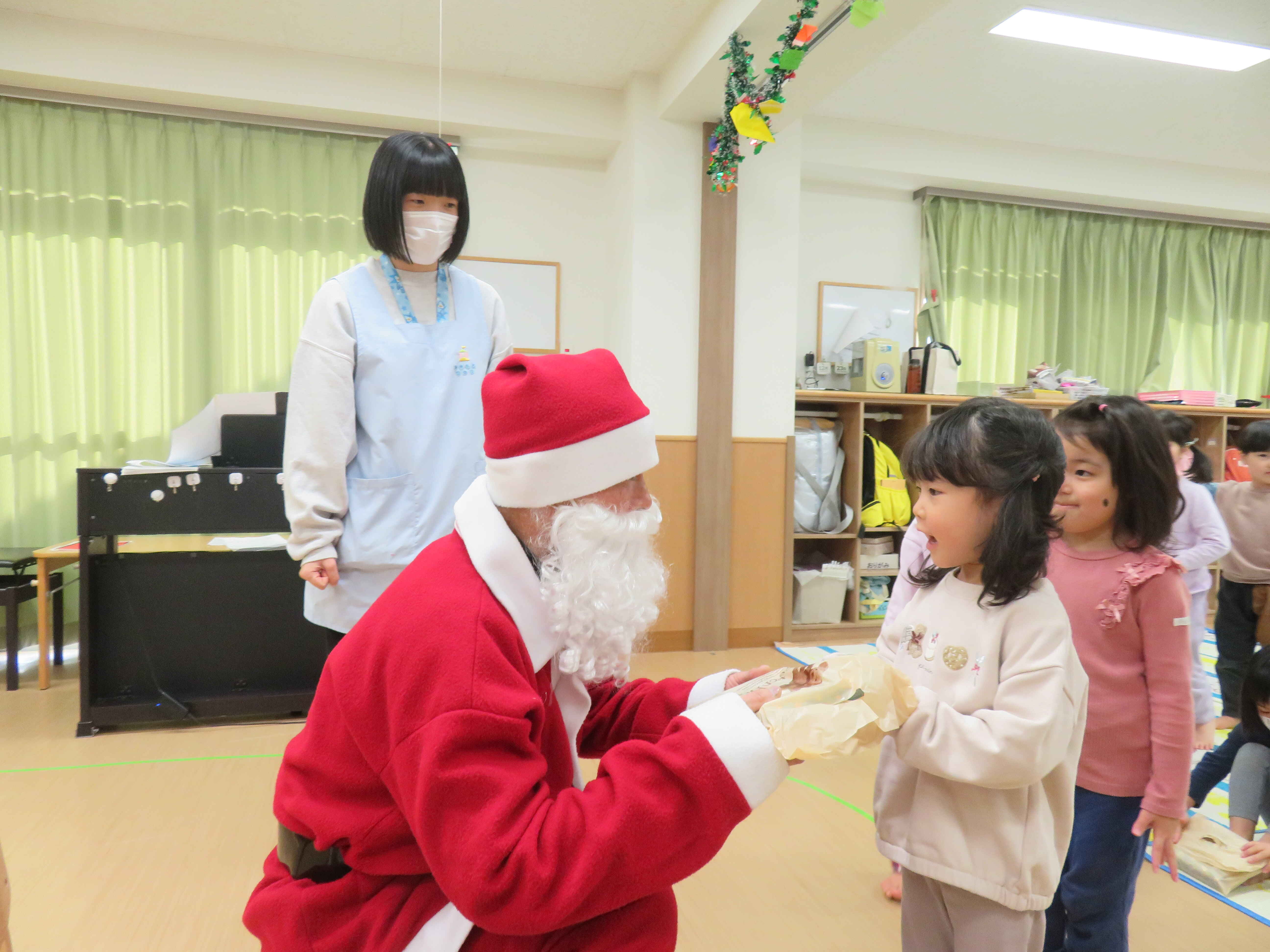 https://hoiku.shopro.co.jp/hoiku/img/2025/12/450102412202533570.JPG