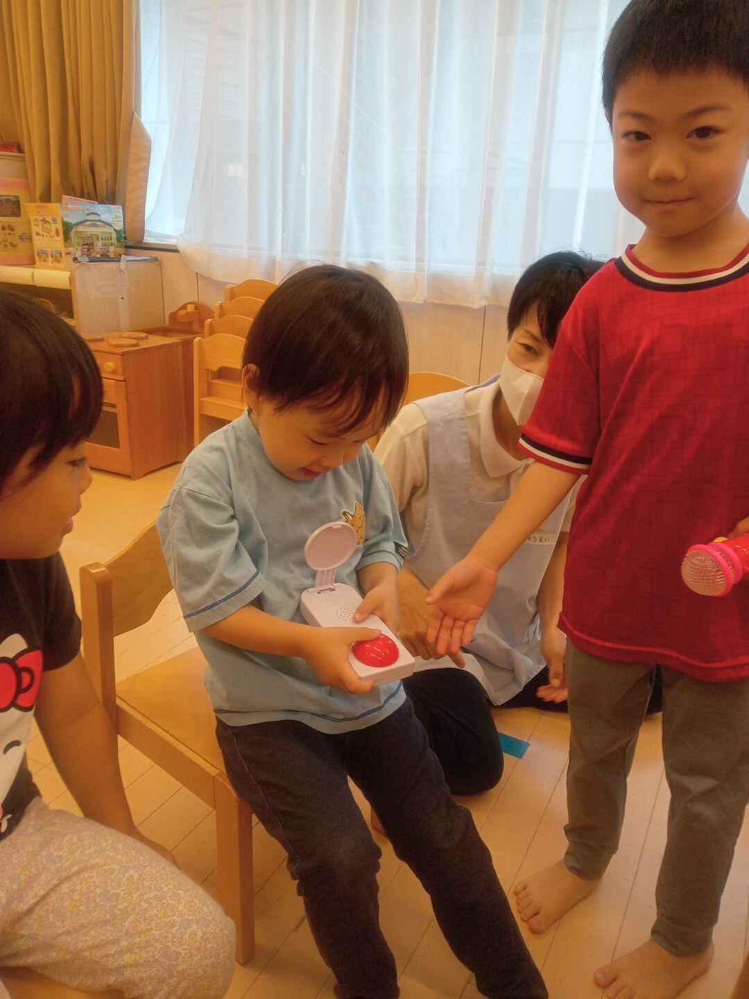https://hoiku.shopro.co.jp/hoiku/img/2026/07/504816157202631950.jpg