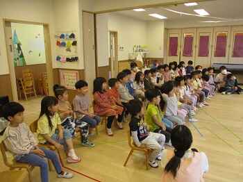 438141210202342840.10月誕生会02IMG.jpg