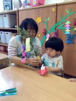 か飾りつけ.jpg