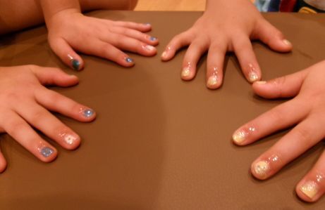 nail7243.JPG